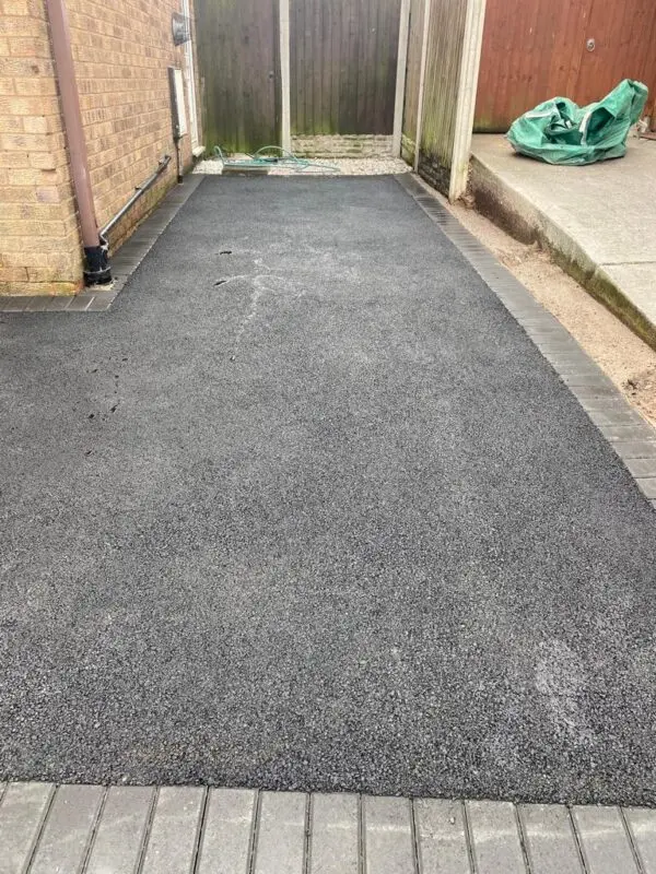 Tarmac Driveways