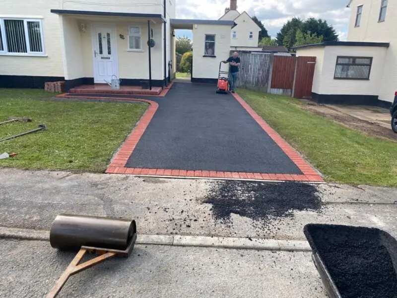 Tarmac Gallery