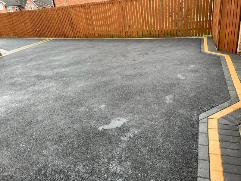 Tarmac Gallery